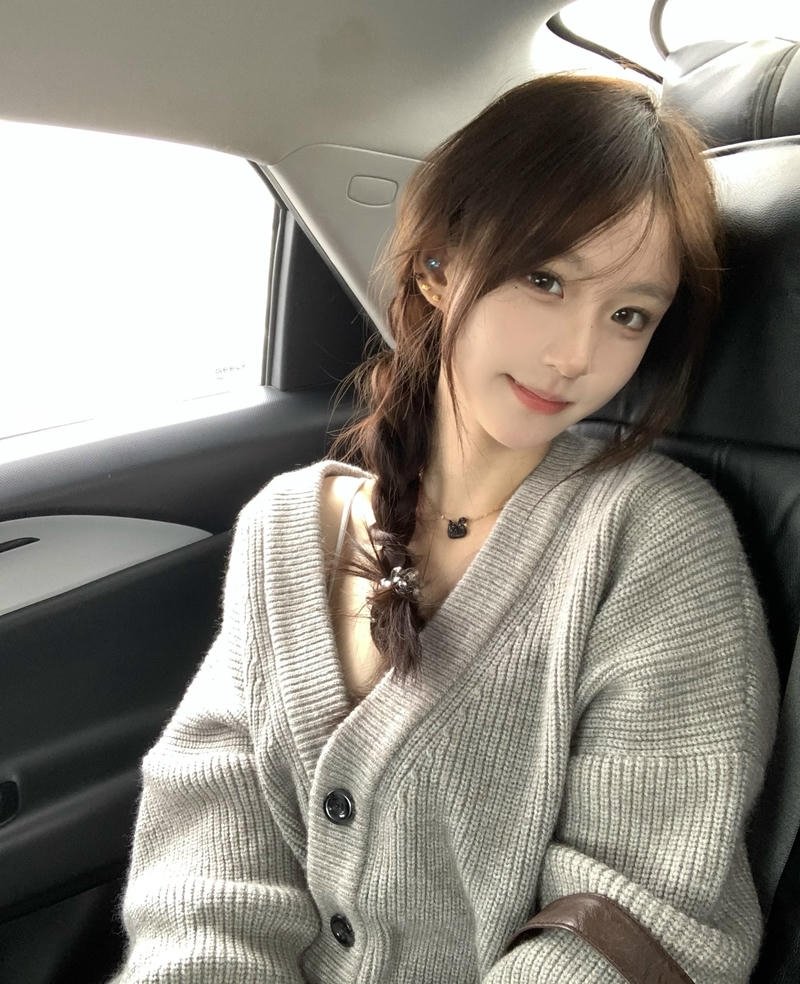 Bức gái xinh douyin mang phong cách makeup trong suốt