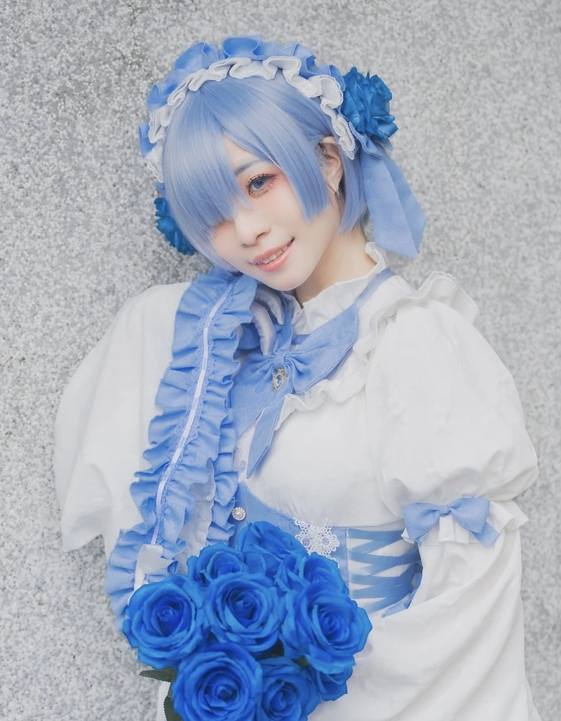 Cosplay Rem sống động và ấn tượng