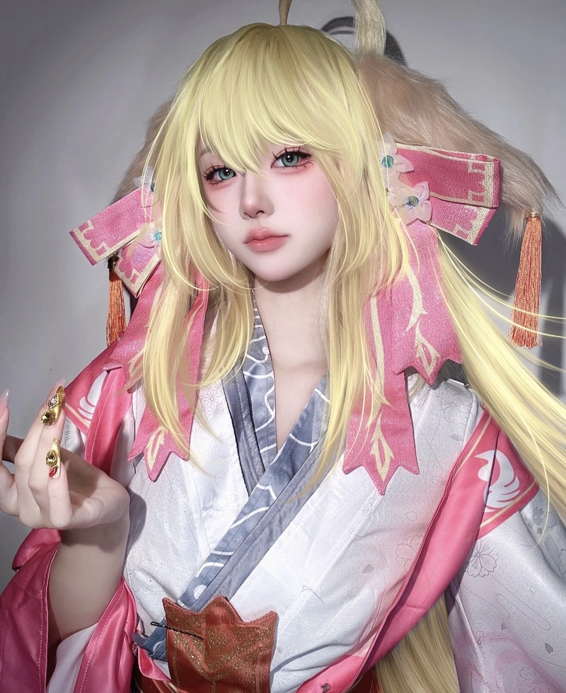 Cosplay cổ trang khiến khung hình thơ mộng hơn