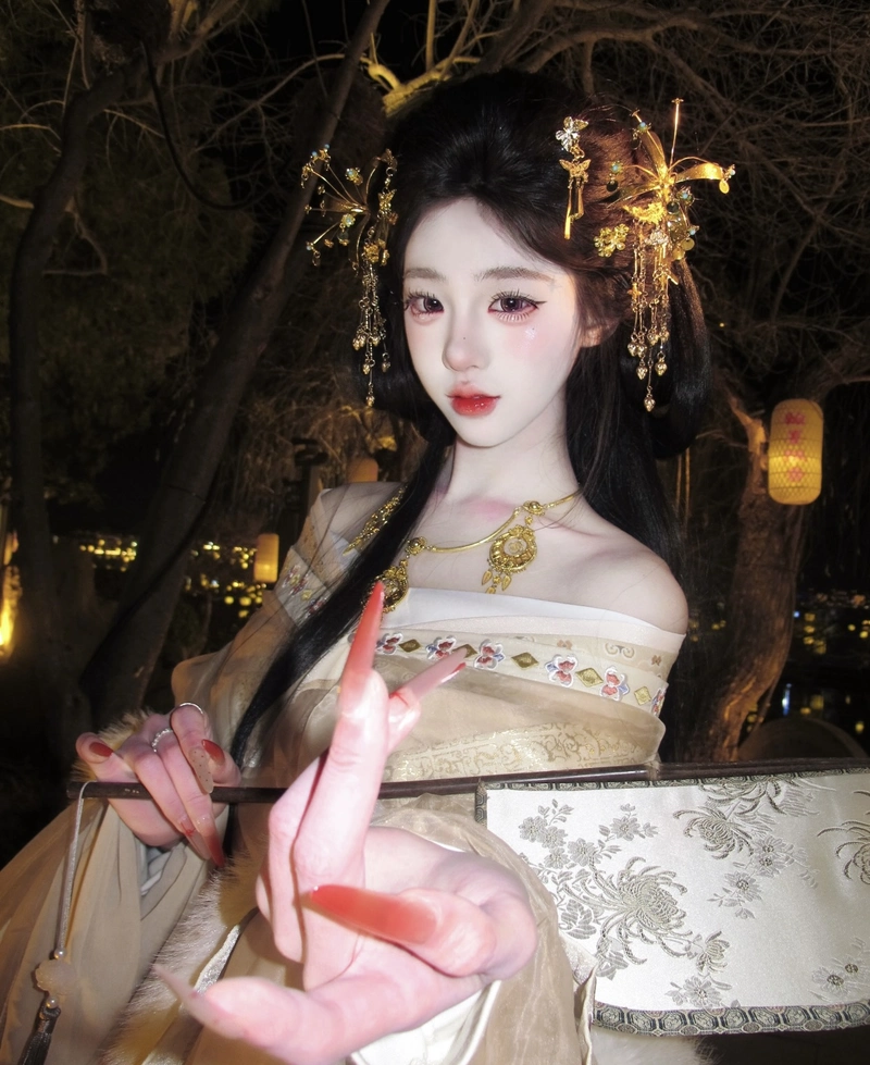 Gái xinh cosplay cổ trang mang vẻ đẹp thanh tao