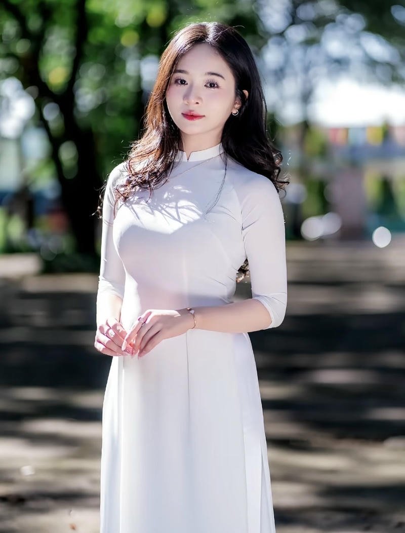 Gái xinh học đường với vẻ đẹp dịu dàng thanh tú
