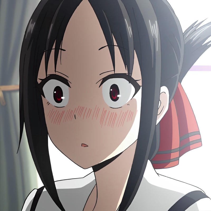 Hình Kaguya cuốn hút cùng ánh nhìn long lanh sáng