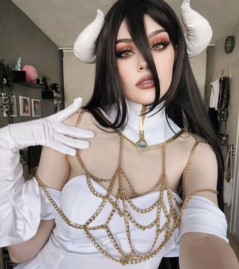 Hình ảnh Albedo cosplay đẹp bí ẩn khó cưỡng