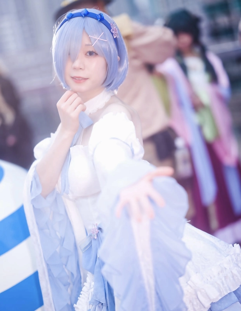Hình ảnh Rem cosplay được cộng đồng anime săn đón