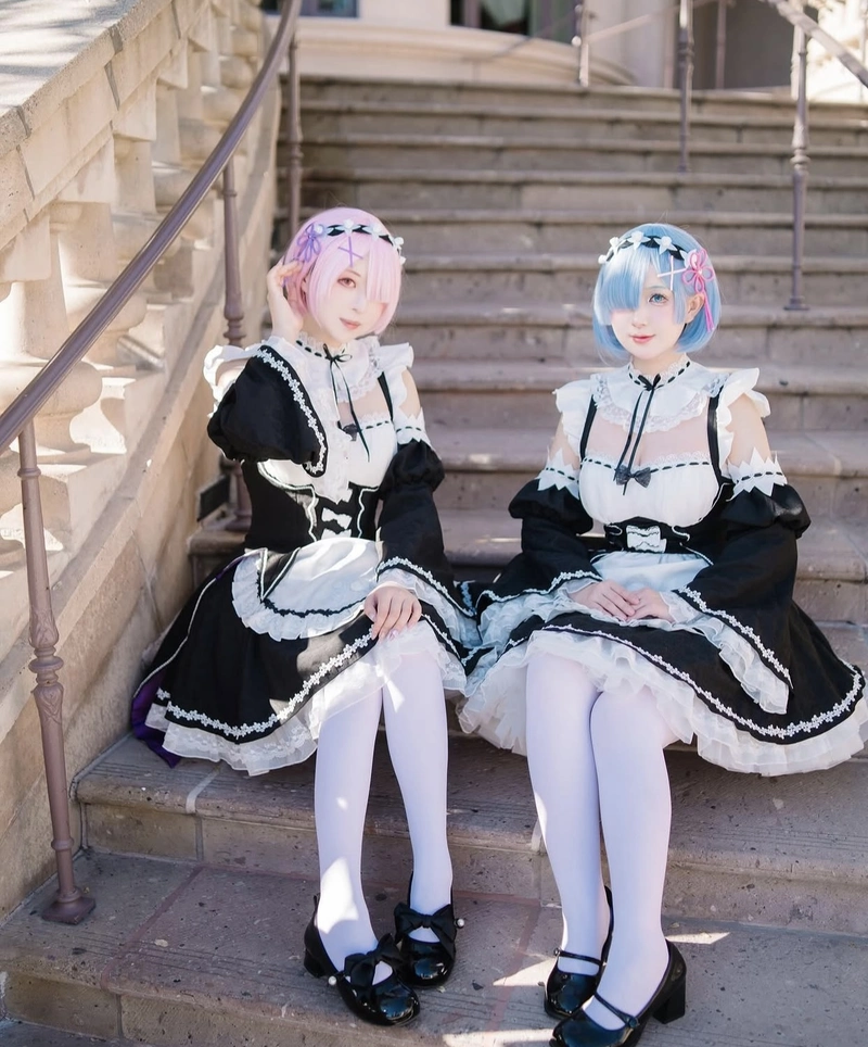 Hình ảnh Rem cosplay với visual trong trẻo