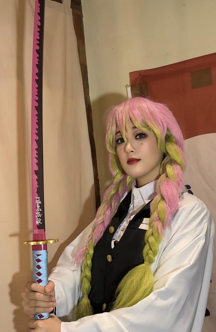 Hình ảnh mitsuri cosplay đẹp mắt