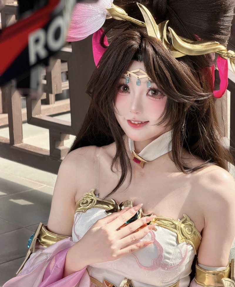 Hình cosplay cổ trang gây ấn tượng bởi thần thái riêng