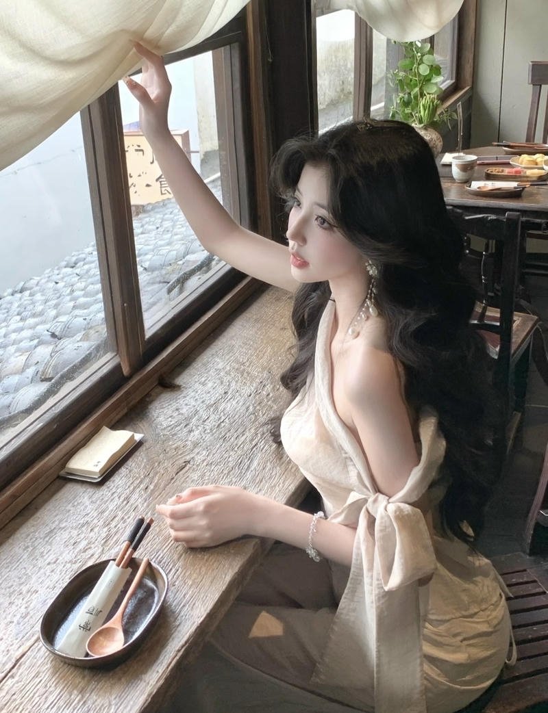 Hình gái xinh 18 tuổi mang nét đẹp hài hòa