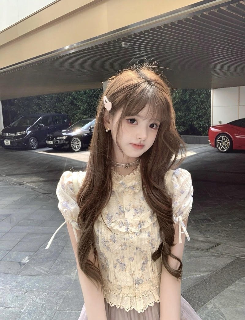 Hình gái xinh 2k8 mang vẻ đẹp thuần khiết đầy nổi bật
