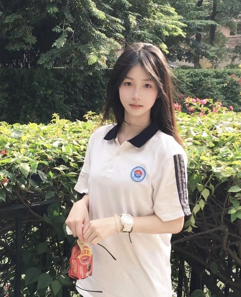 Hình gái xinh 2k9 mang nét đẹp trong veo tuổi thiếu nữ