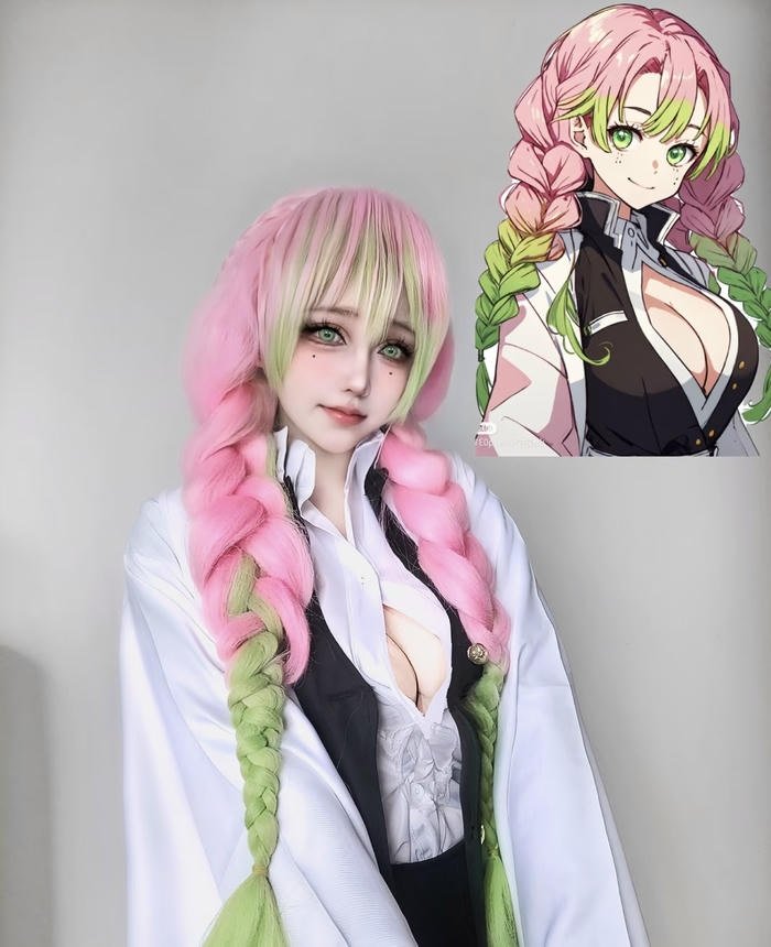 Hình mitsuri cosplay mái tóc dài nổi bật