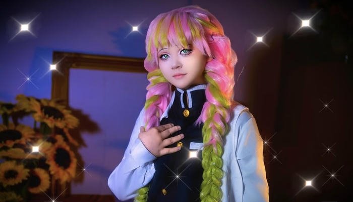 Mitsuri cosplay thần thái rạng rỡ