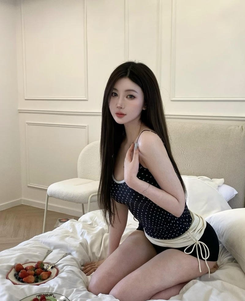Nét đẹp tự nhiên của gái xinh 2k5