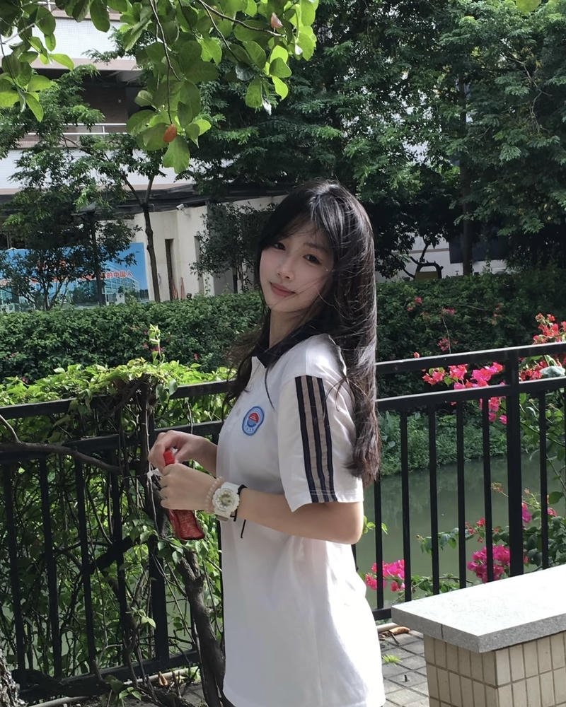Nhân vật gái xinh 2k9 gây ấn tượng bởi nét đẹp tinh khôi