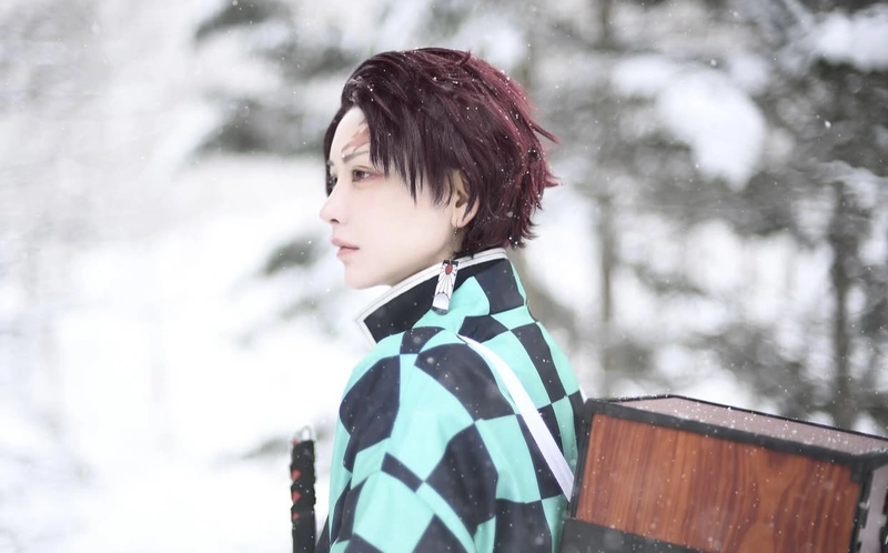 Tanjiro cosplay nhật vật truyện tranh đời thực