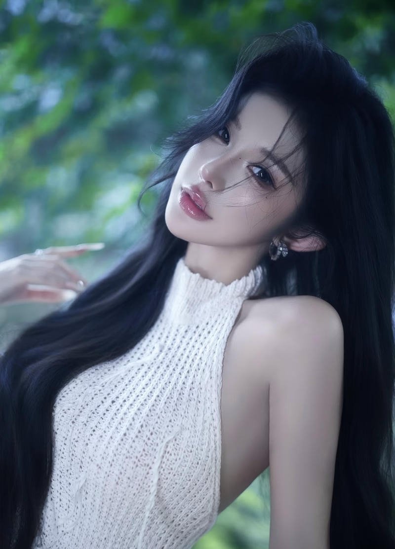 Vẻ cuốn hút đến từ sự tự nhiên của gái xinh 2k
