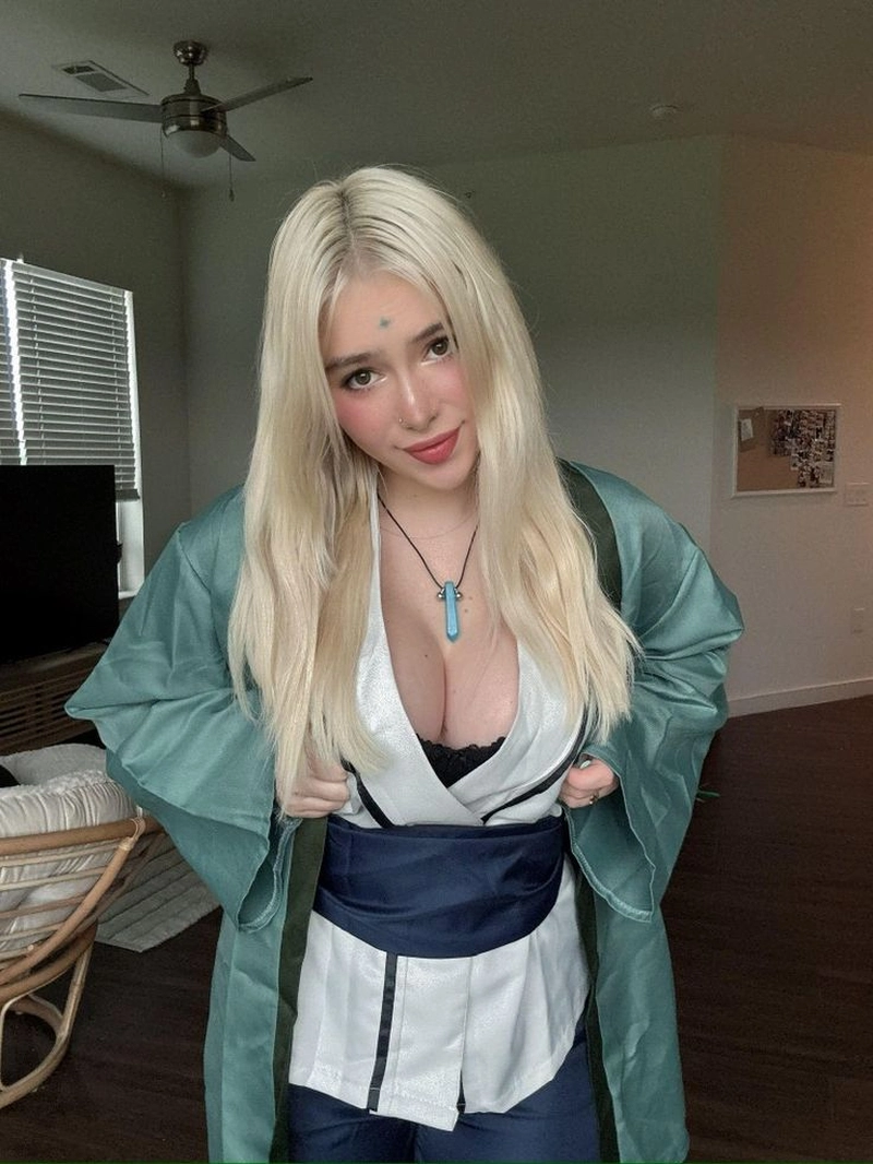 alina becker cosplay khiến nhân vật hư cấu trở nên sống động