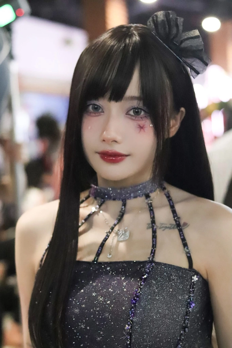 ảnh nguyễn thị hà vi cosplay với tạo hình đầy sáng tạo