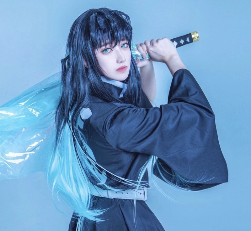 cosplay muichirou thu hút bởi thần thái chuẩn nguyên tác