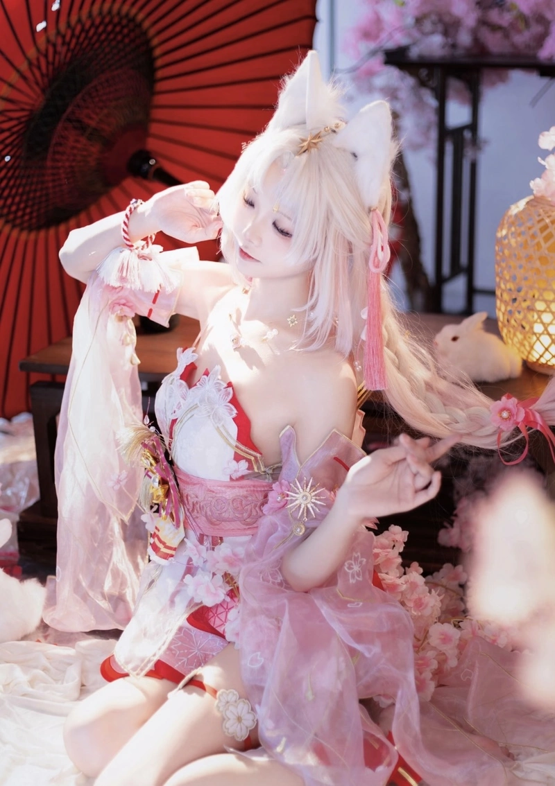 gái xinh cosplay cáo dễ thương ngọt ngào