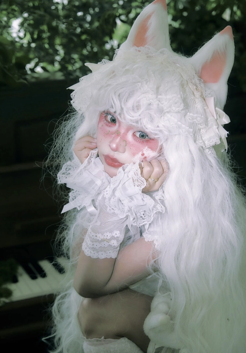 gái xinh cosplay cáo với visual trong trẻo cuốn hút