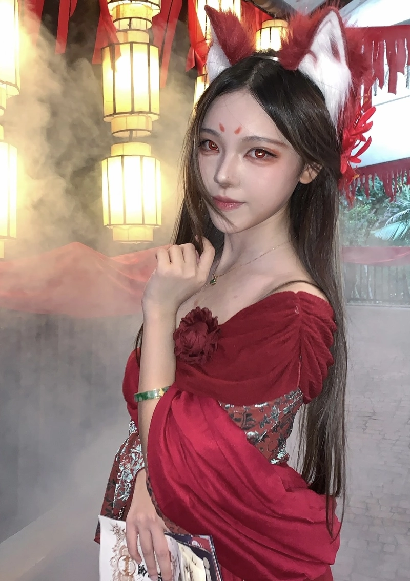 gái xinh hóa thân thành cô nàng cáo đầy cá tính