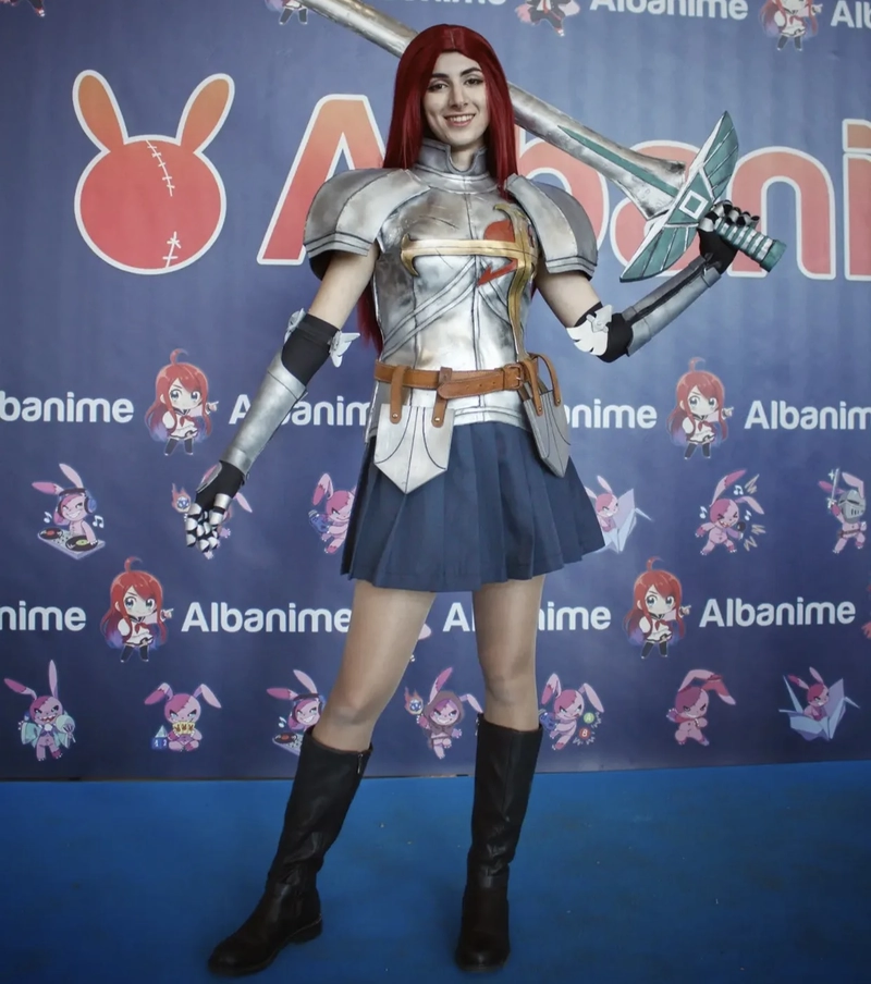 hình ảnh cosplay erza nổi bật cùng bộ giáp đẹp mắt