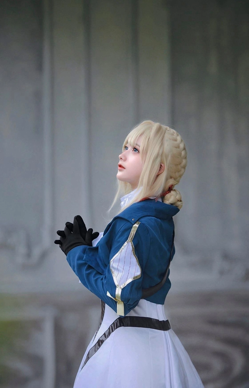 hình ảnh nguyễn thị hà vi cosplay nghệ thuật