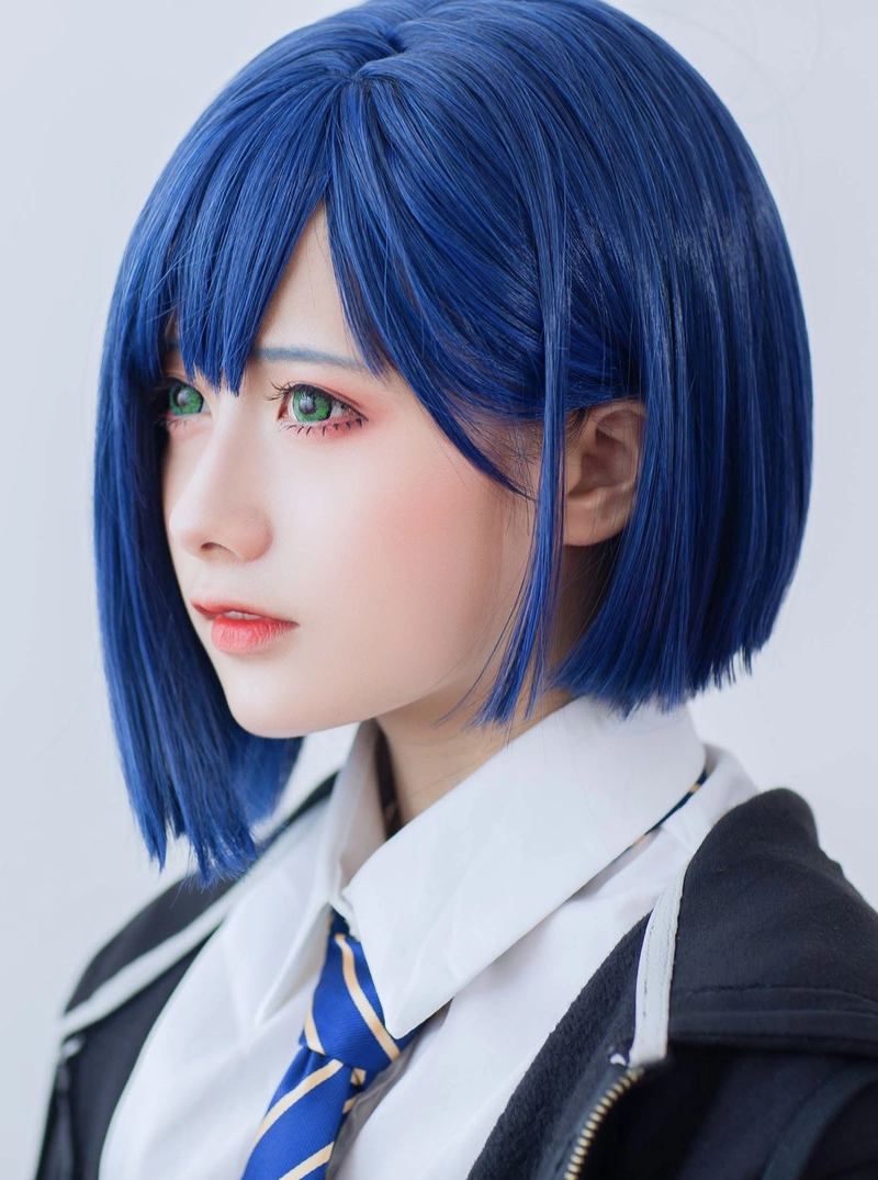 hình ảnh nguyễn thị hà vi cosplay tóc ngắn