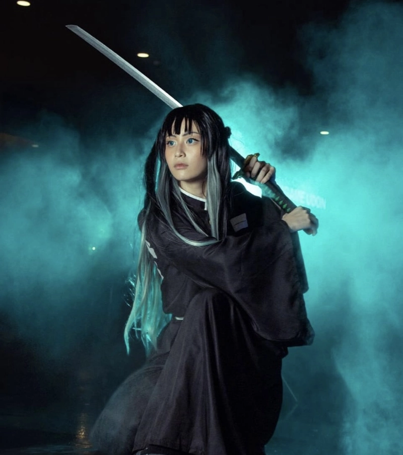 hình muichirou cosplay mang khí chất trầm lặng cuốn hút