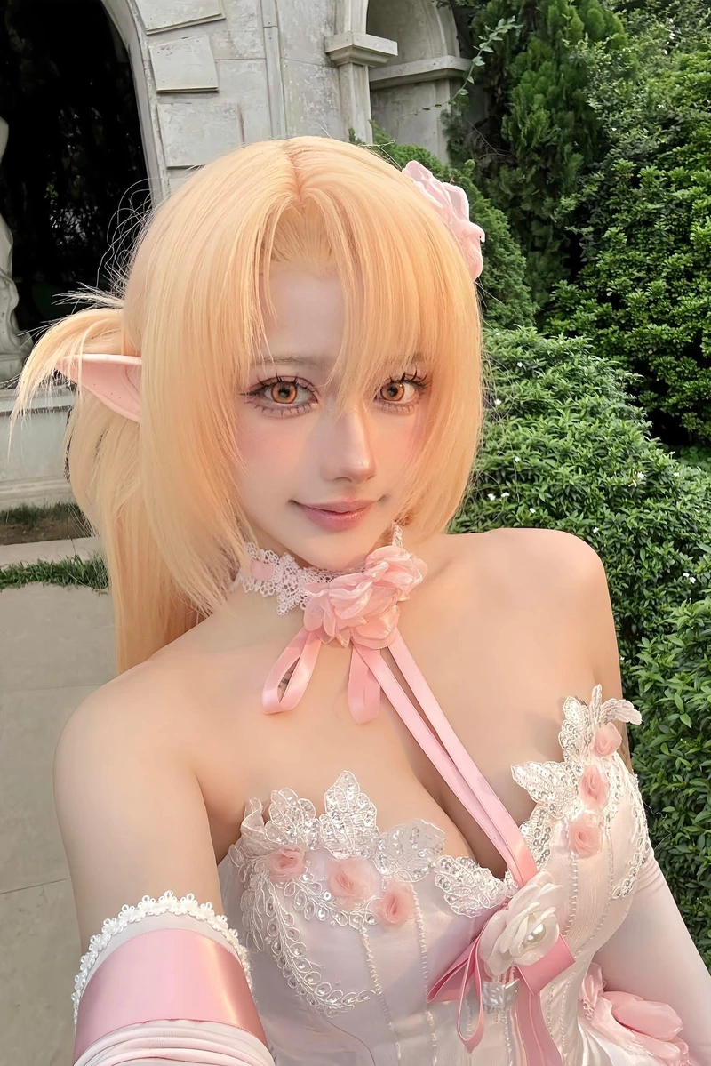 hình nguyễn thị hà vi cosplay tiểu yêu tinh