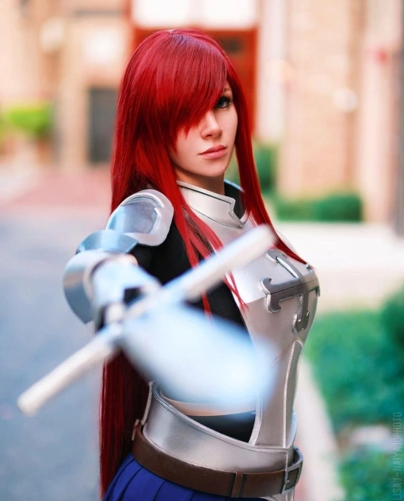 hotgirl cosplay erza mang phong cách cá tính mạnh mẽ