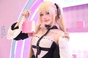 nguyễn thị hà vi cosplay thumbnail