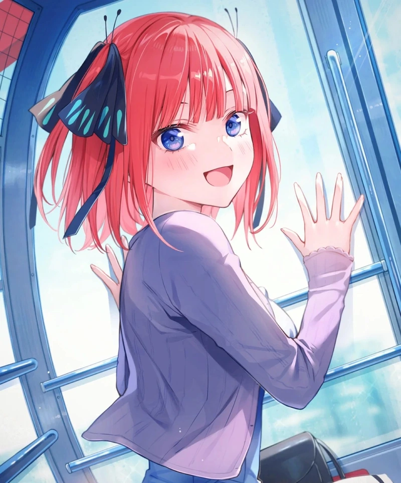 Gương mặt đáng yêu của Nino Nakano khiến fan anime mê thích