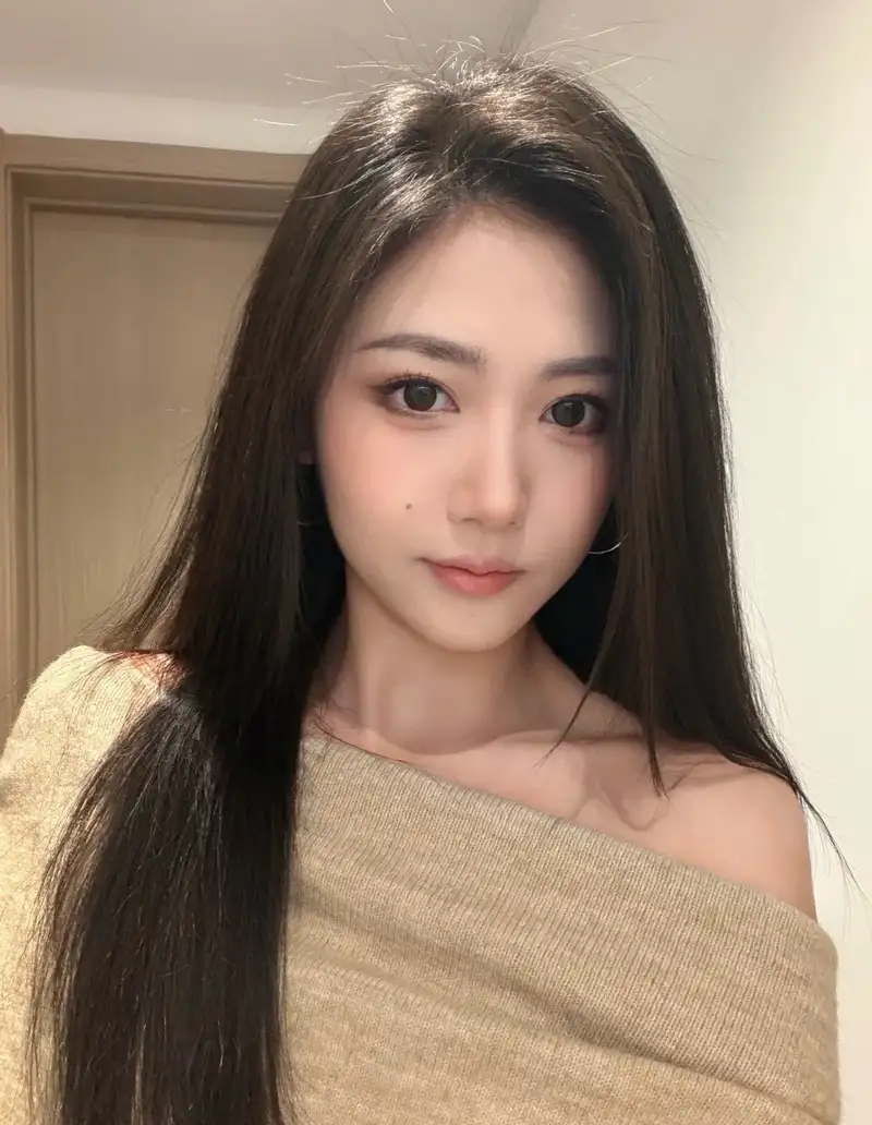 ảnh gái xinh tự sướng cute phong cách trẻ trung