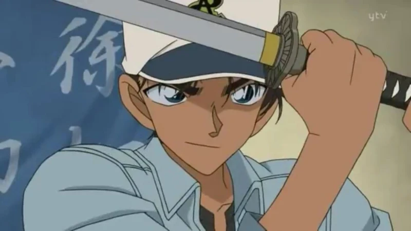 Hattori Heiji cầm kiếm ngầu chất